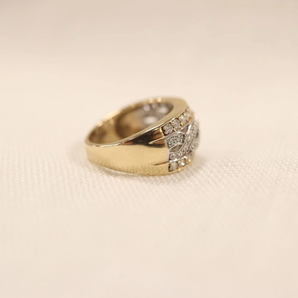 14K Gold Pavee Diamond Celtic Weave Ring - Image 2