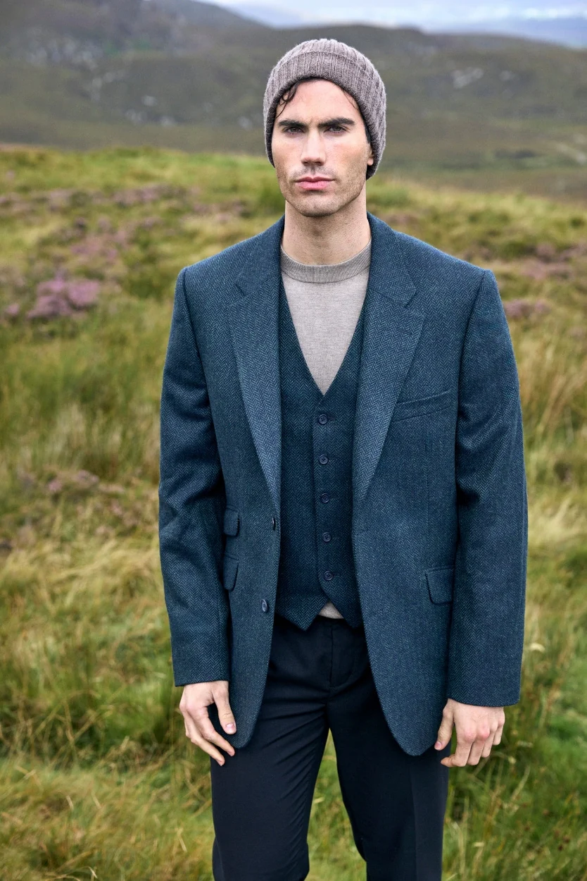 Green & Navy Herringbone James Classic Tweed Jacket - Image 3