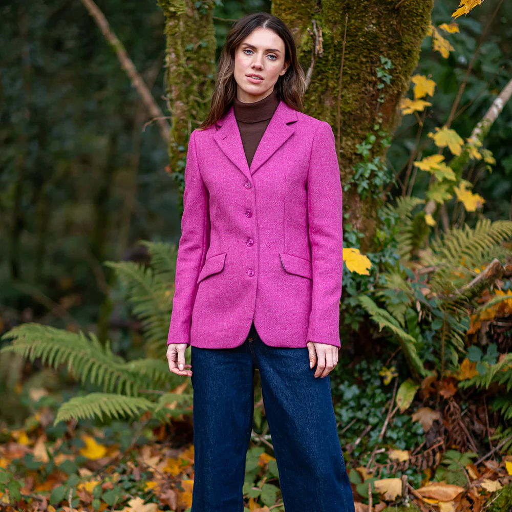 Pink Fiadh Donegal Tweed Jacket - Image 5
