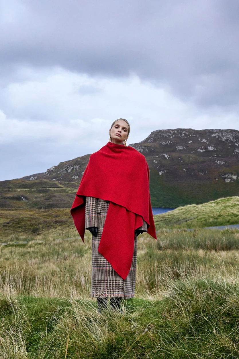 Red Isla Knit Cape - Image 3